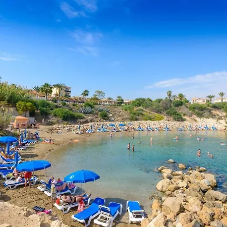 Ariel Villa